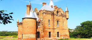 10 маляўнічых замкаў і палацаў, якія варта наведаць ва Украіне