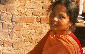 Оправданная в Пакистане католичка Асия Биби вышла на свободу