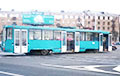 Фотафакт: У Менску трамвай сышоў з рэек