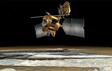 Иллюзия воды: ученые обнаружили, что марсианский спутник «заблуждался»