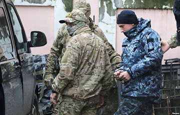 Следствие по «делу» пленных украинских моряков продлили до лета