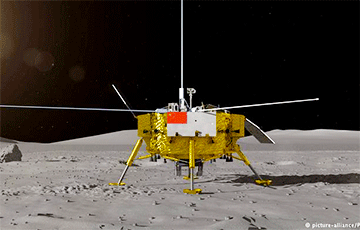 Кітай упершыню адправіў месяцаход на адваротны бок Месяца