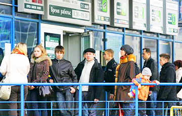 Борис Желиба: Будущее зарплат белорусов крайне туманно