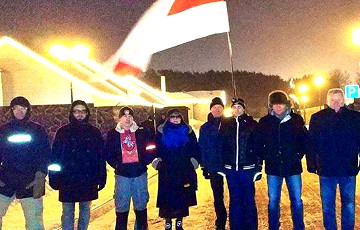 Напярэдадні Новага года былі затрыманыя трое абаронцаў Курапатаў