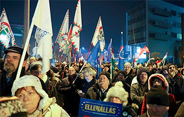 В Венгрии готовят первую со времен падения коммунизма всеобщую забастовку