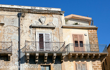 В Италии по «акции» продают дома за один евро