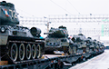 Из Лаоса в сторону Москвы едет колонна танков