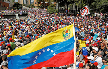 Невядомыя распачалі агонь па пратэстоўцах у сталіцы Венесуэлы