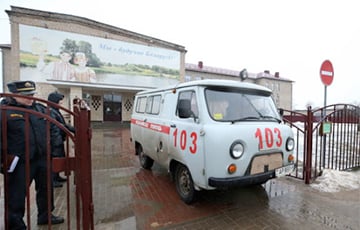 У нападавшего в Столбцах нашли молоток и дымовые шашки