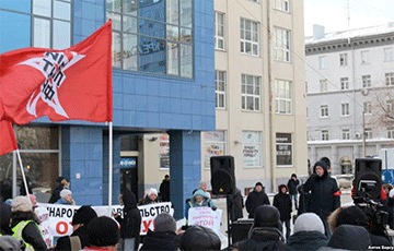 «Долой Путина!»: сибиряки вышли на митинг против кремлевской власти