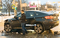 У Пецярбургу на Неўскім праспекце BMW заехаў у натоўп людзей
