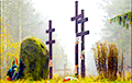 В Куропатах неизвестные валят кресты