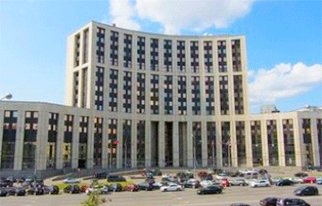 NYT: Банк РФ у Будапешце могуць выкарыстоўваць для шпіянажу