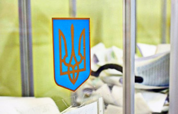Партыя «Слуга народа» ўзначаліла парламенцкі рэйтынг ва Украіне