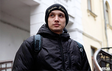 Dzmitry Palienka Brutally Detained In Minsk