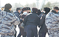В столице Казахстана начались протесты против переименования в Нурсултан