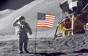 США намерены вернуться на Луну через пять лет