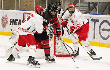 Хоккеисты юношеской сборной Беларуси перед ЧМ забросили пять шайб Канаде