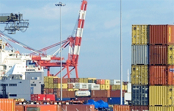Таракан подписал запрет на импорт товаров и услуг из «вражеских» стран