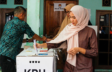 В Индонезии оба кандидата в президенты заявляют о победе на выборах