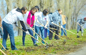 Belarusians Driven At Subbotniks At Midst Of Coronavirus Epidemic: Details From Regions