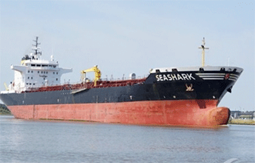 Флот Егіпта захапіў танкер з міжнародным экіпажам
