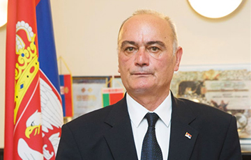 Посольство Сербии отказалась комментировать состояние здоровья посла в Беларуси