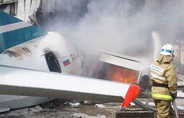 В России произошла аварийная посадка самолета: есть погибшие и раненые