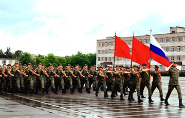 В Минск на парад прибыли военные РФ, которые обстреливали Мариуполь