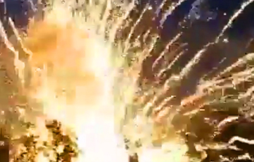 Minsk Schoolboy Takes Picture Of Explosion During Fireworks