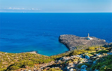 В Греции ищут жителей на «райский остров»
