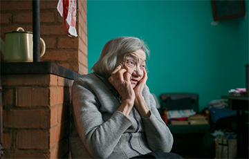 Как жительница белорусского хутора побывала во Франции, где родилась 88 лет назад