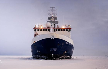 Стартавала найбуйнейшая ў гісторыі экспедыцыя ў Арктыку