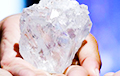 Ученые нашли в алмазе таинственный минерал из мантии Земли
