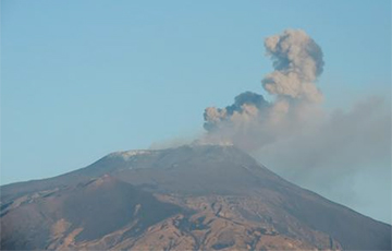На Сіцыліі прачнуўся вулкан Этна