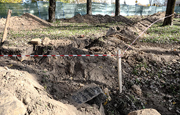 ‘This Is Crime’: Workers Unearth Jewish Cemetery In Minsk City Center