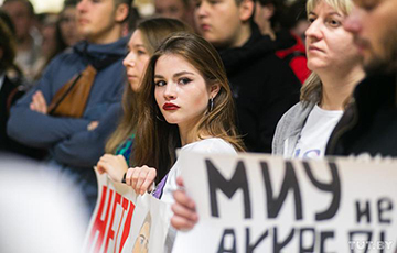 Белорусские студенты вышли на акции протеста и объявили о забастовках