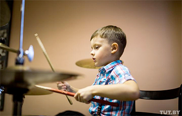 Как четырехлетнего белоруса заметил барабанщик Майкла Джексона