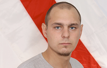 European Belarus Activist Mikhail Bandarenka Detained In Mazyr