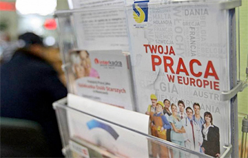 В Беларуси люди все больше голосуют ногами