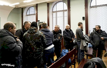 В Беларуси продолжаются суды над участниками избирательной кампании