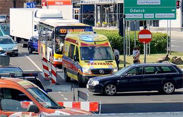 На польских дорогах ввели «коридоры жизни»