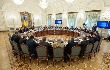 В Украине утвердили основной сценарий реинтеграции Донбасса