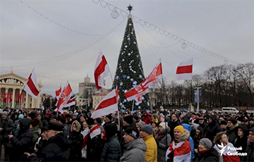 «Секретные протоколы Путина и Лукашенко нелегитимны»: резолюция митинга в Минске