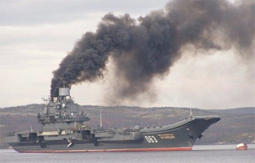 Число пострадавших при пожаре на «Адмирале Кузнецове» выросло до 12