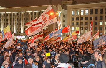В Беларуси продолжаются суды за акции в поддержку независимости