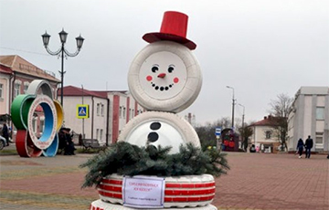 Фотофакт: Новогоднее агроискусство захватило Глубокое