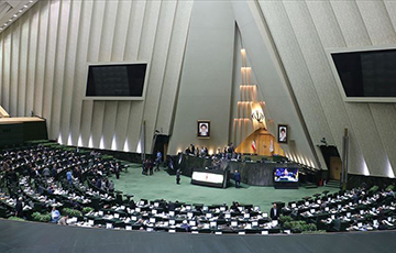 Парламент Ірана прагаласаваў за прызнанне Пентагона «тэрарыстычнай арганізацыяй»