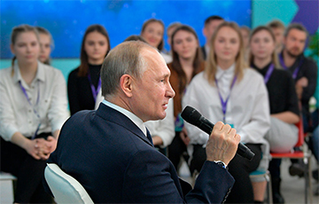 Пуцін не хоча быць «настаўнікам» праз рызыку двоеўладдзя ў РФ