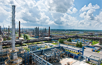 Belarusian Oil Refining Incurs Huge Losses